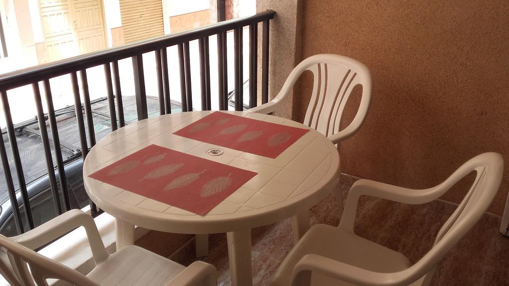 Apartamento Guardamar Playa Guardamar del Segura Esterno foto